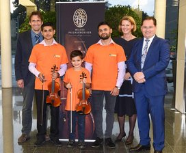 Instrumente für Kinder aus Rumänien